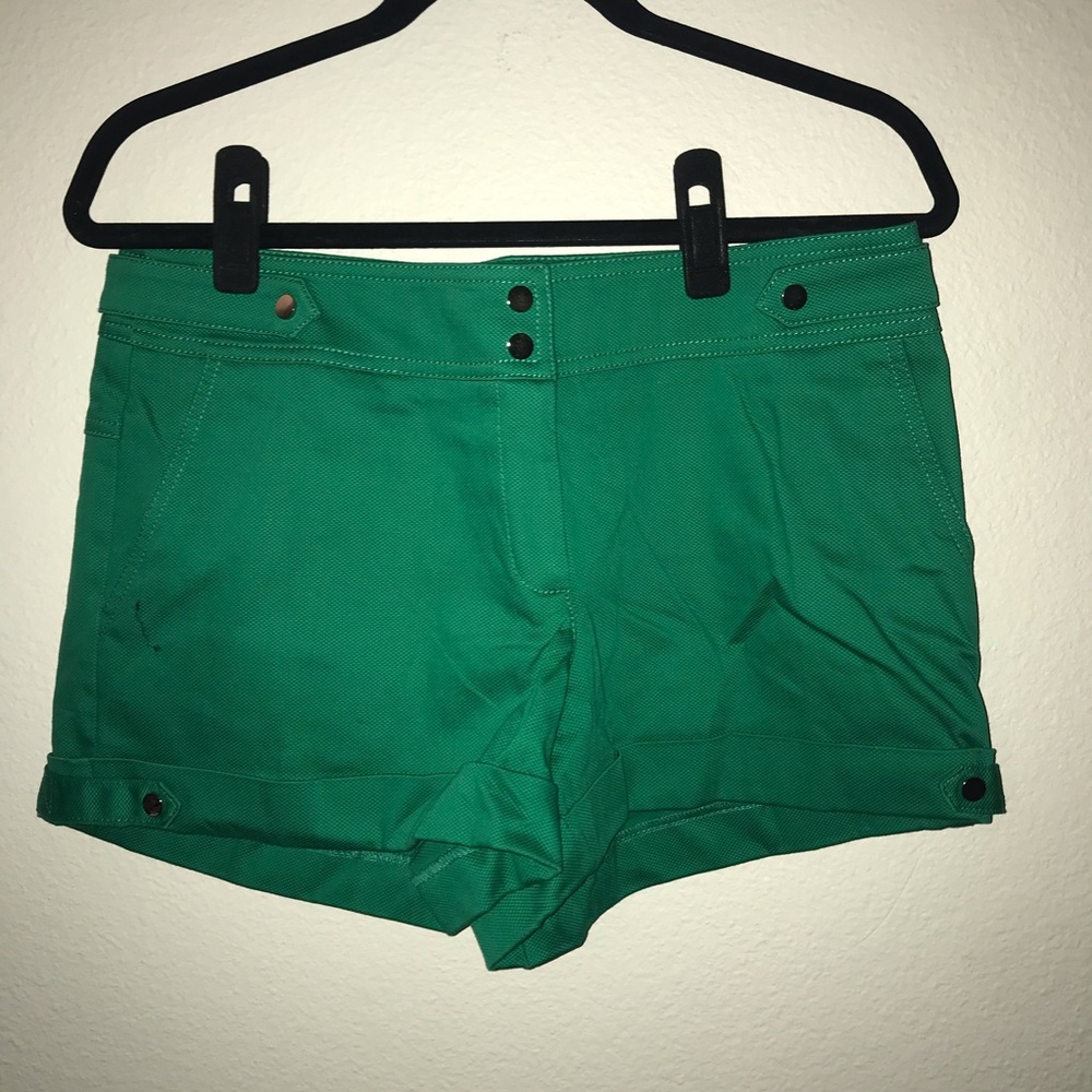 Cache Size 8 Emerald Green Shorts